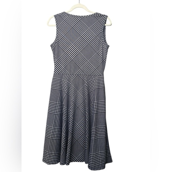 LuLaRoe Black & White Houndstooth Fit & Flare Dress (Size M) – With Pockets! - Picture 2 of 3